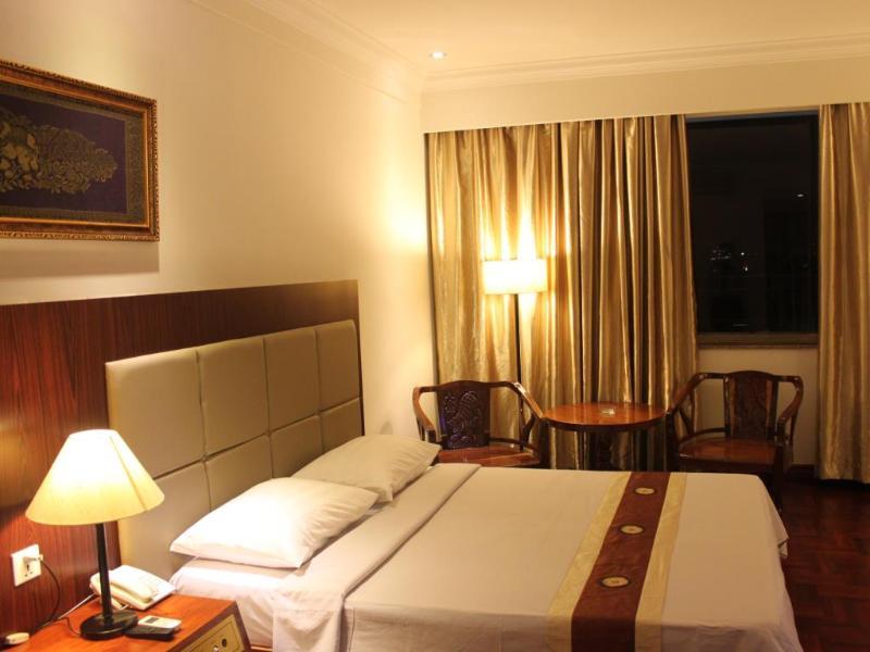 Diamond Hotel Πνομ Πενχ Εξωτερικό φωτογραφία