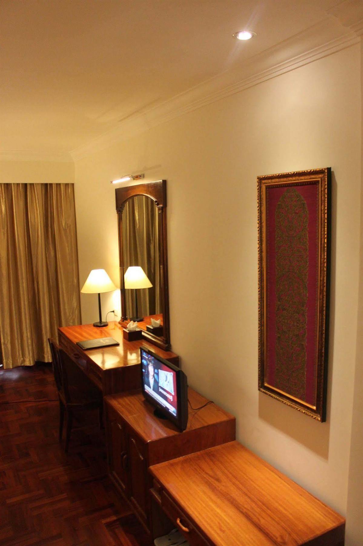 Diamond Hotel Πνομ Πενχ Εξωτερικό φωτογραφία