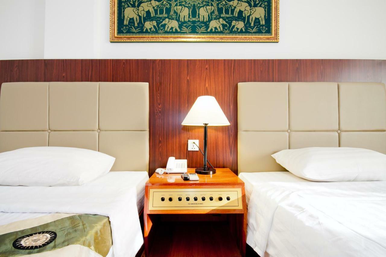 Diamond Hotel Πνομ Πενχ Εξωτερικό φωτογραφία