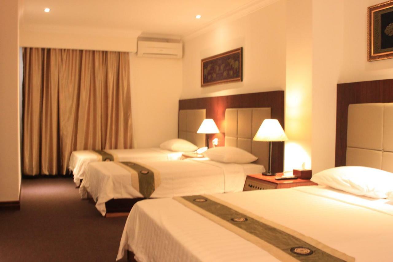 Diamond Hotel Πνομ Πενχ Εξωτερικό φωτογραφία