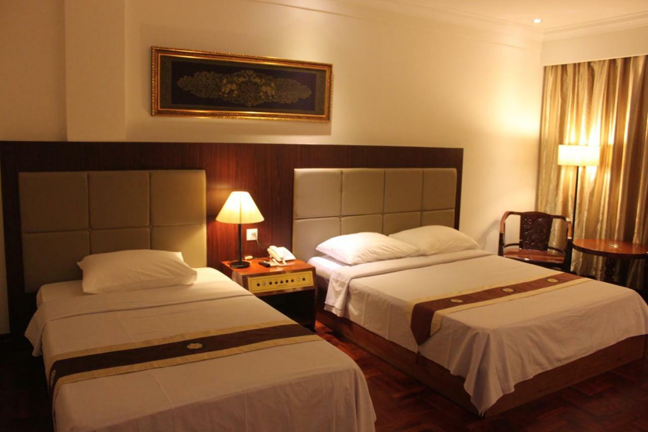 Diamond Hotel Πνομ Πενχ Εξωτερικό φωτογραφία